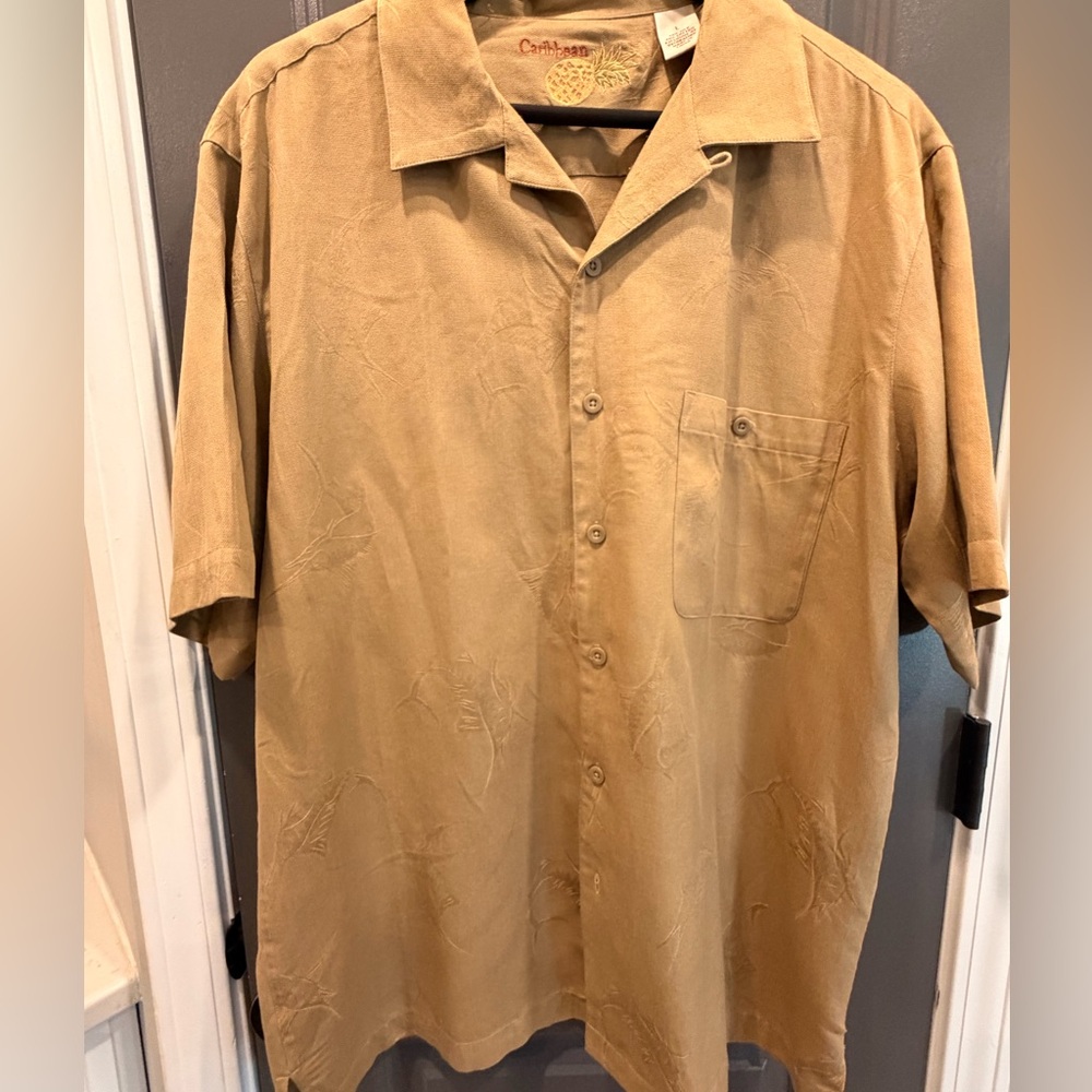 70% silk Caribbean Brand Swordfish Fish Boating Button Down Collared Shirt-Large